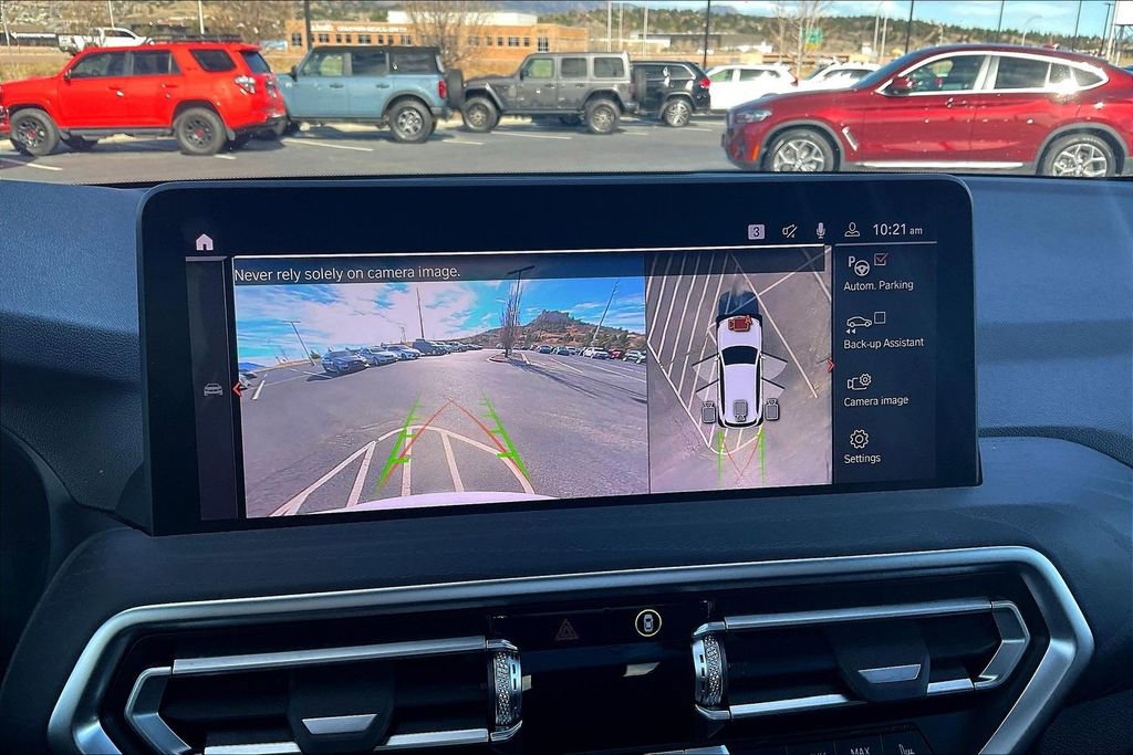 Used 2024 BMW X3 xDrive30i w/ Premium Package image 14