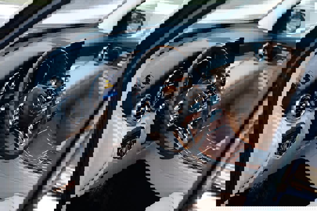 Used 2022 Mercedes-Benz GLC 300 4MATIC image 35