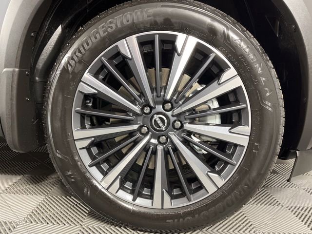 New 2026 Nissan Pathfinder Platinum w/ Accent Package image 14