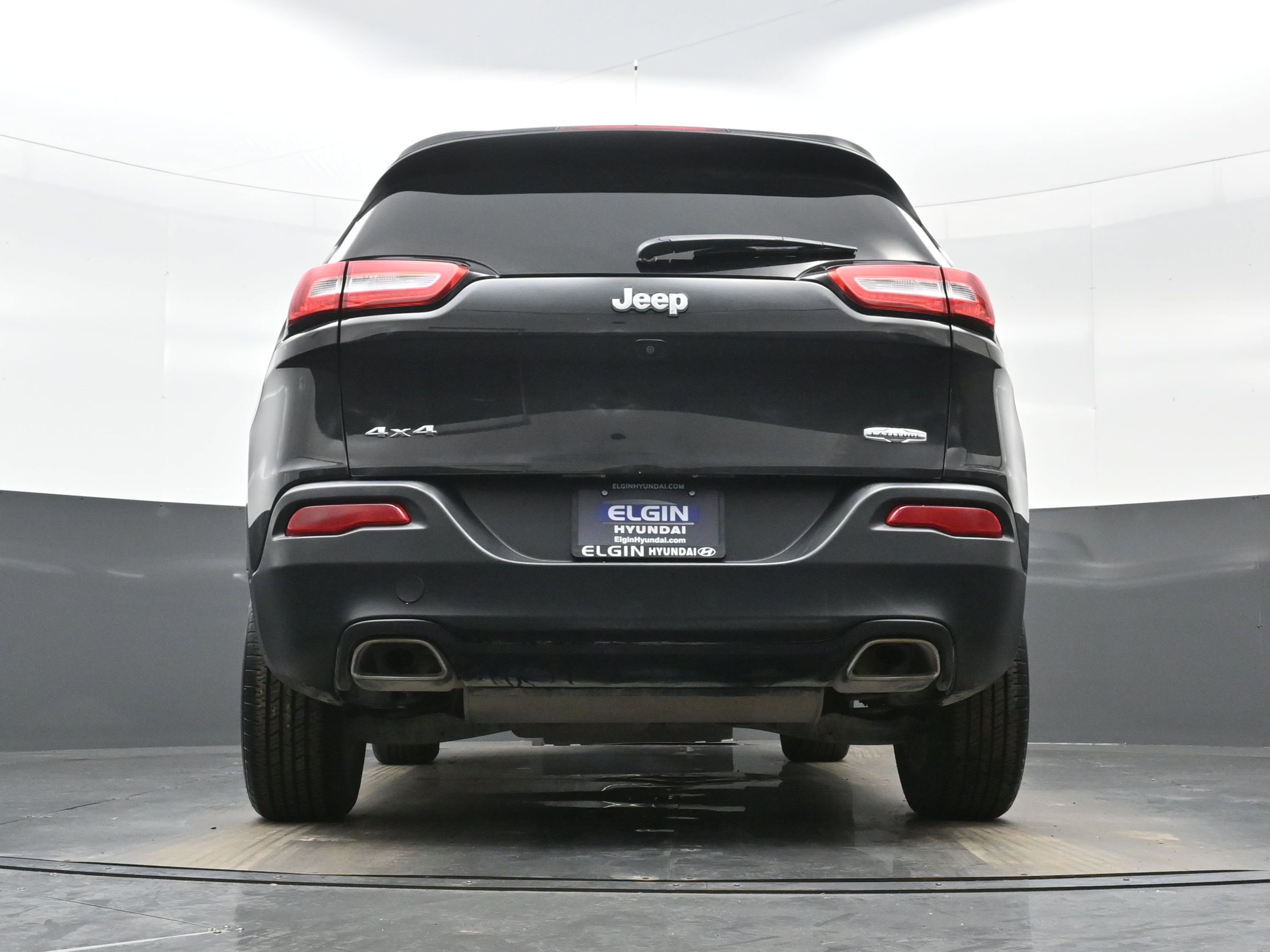 Used 2016 Jeep Cherokee Latitude w/ Comfort/Convenience Group image 28