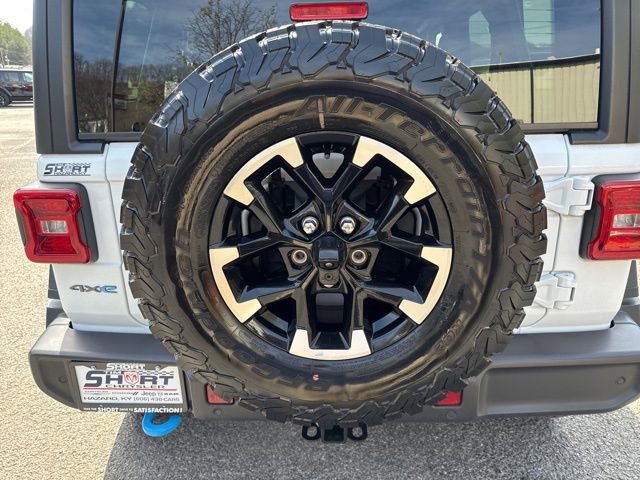 Used 2025 Jeep Wrangler Unlimited Rubicon 4xe w/ Safety Group image 11