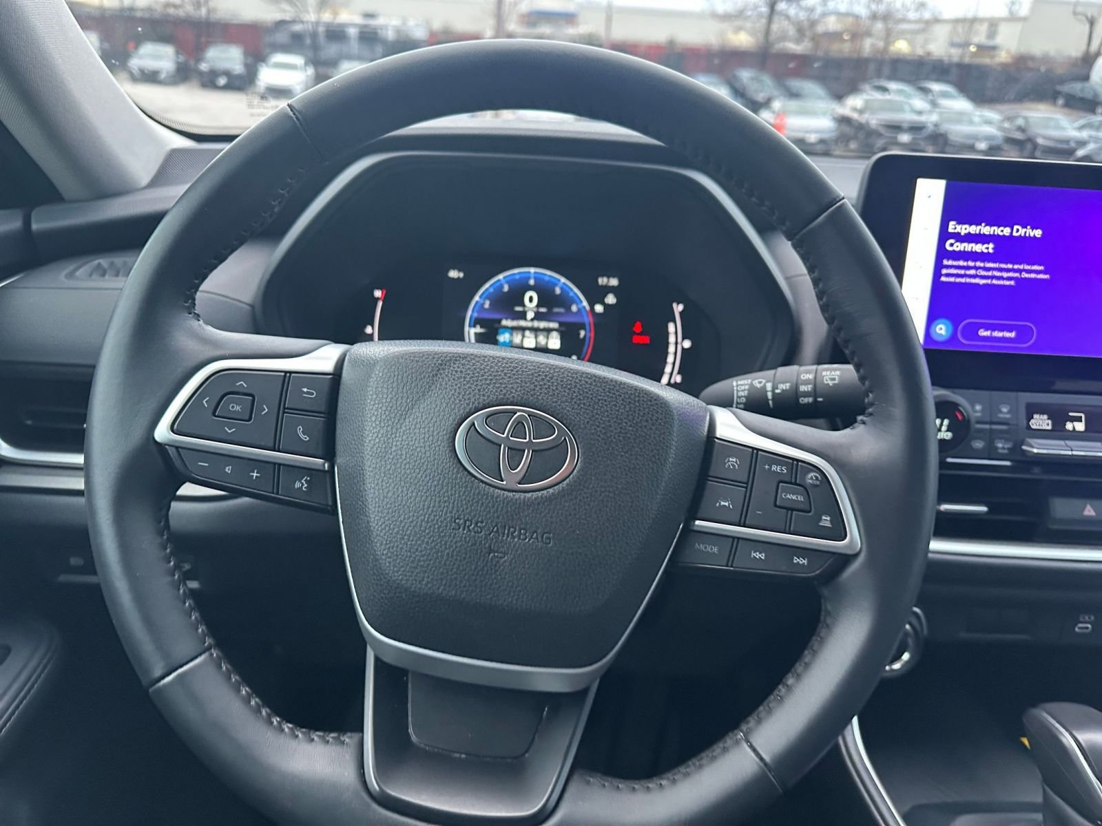 Used 2025 Toyota Grand Highlander XLE image 28