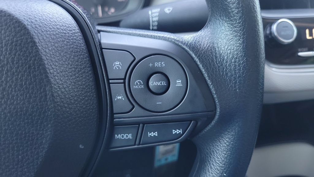 Certified 2024 Toyota Corolla LE FWD image 20