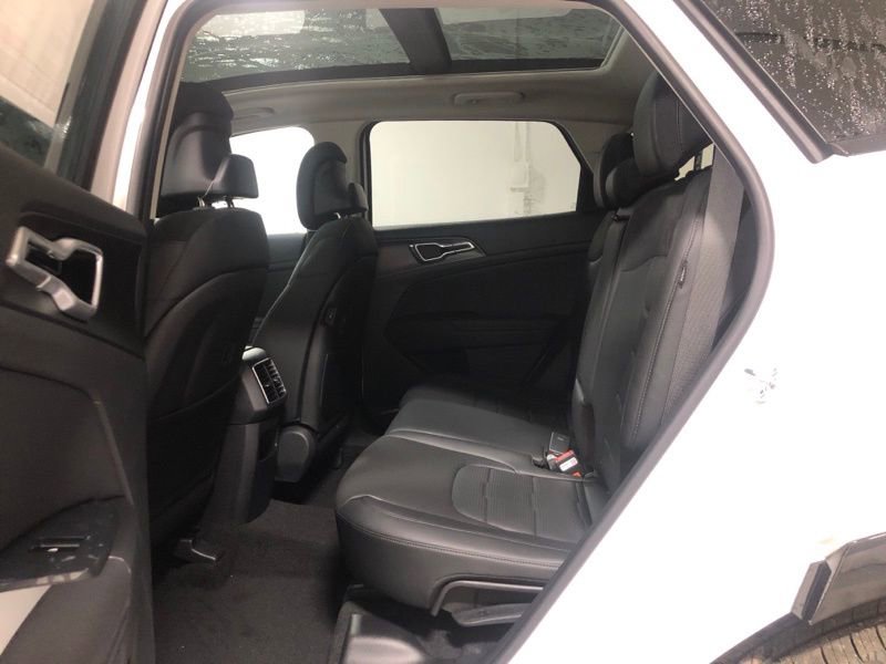 New 2026 Kia Sportage SX image 17