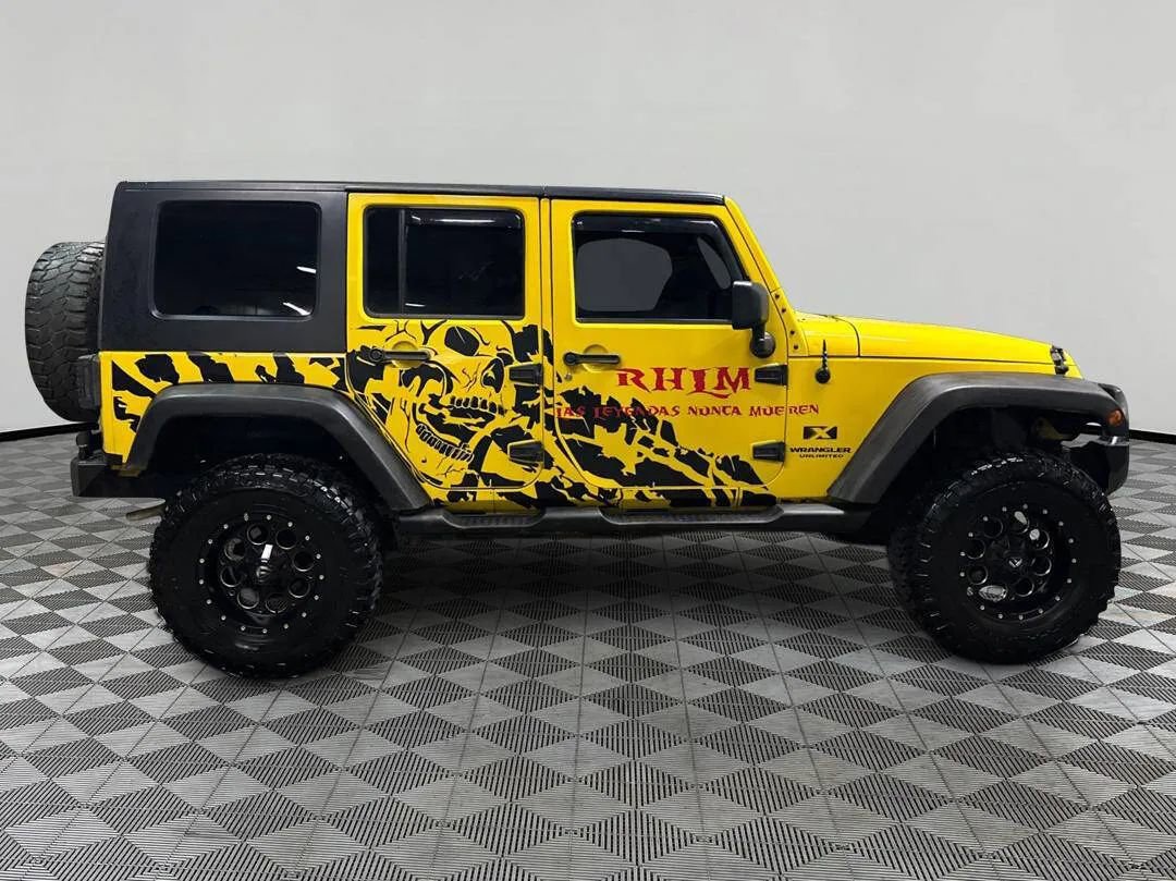 Used 2008 Jeep Wrangler Unlimited X image 2