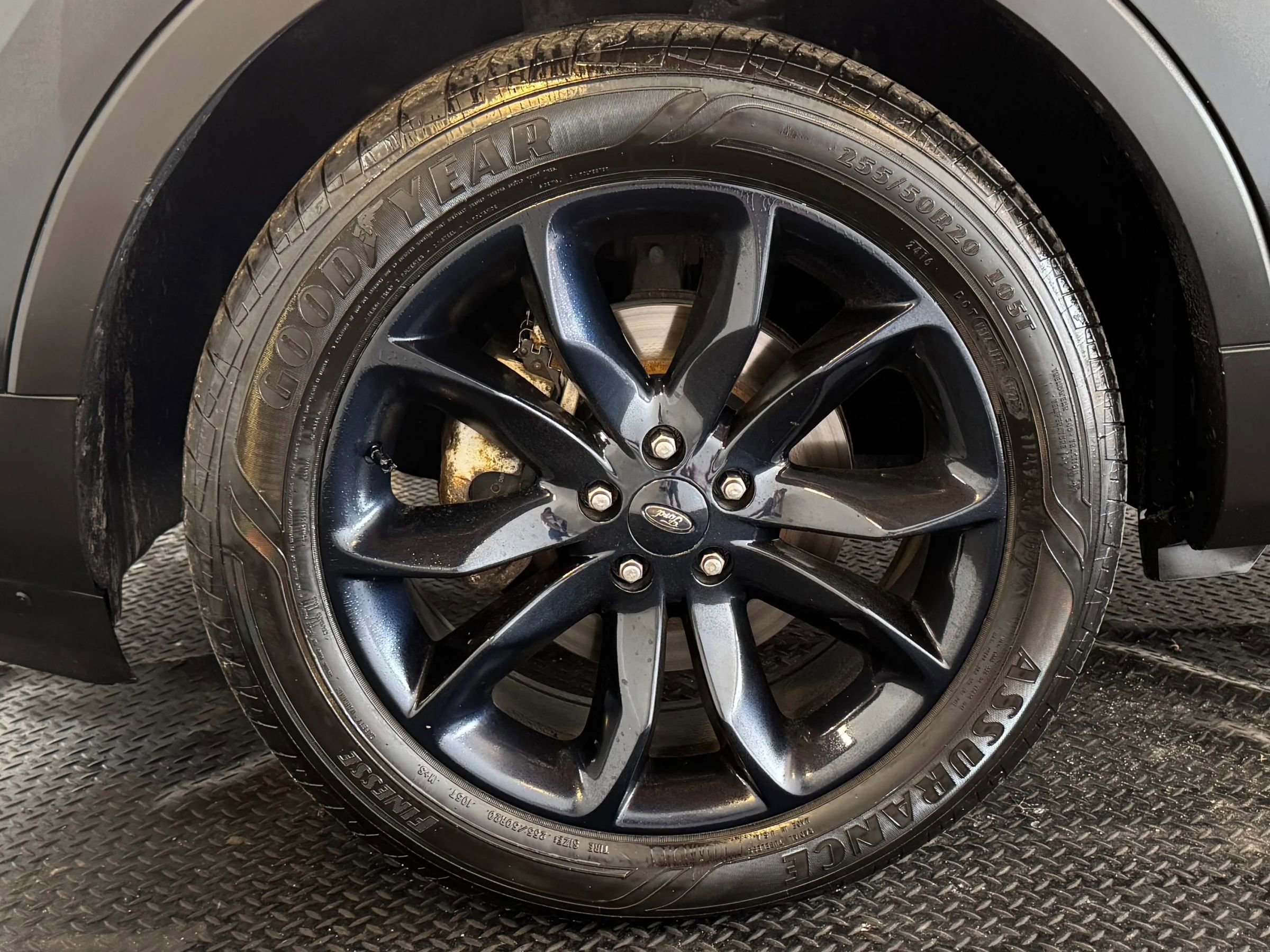 Used 2013 Ford Explorer XLT image 8