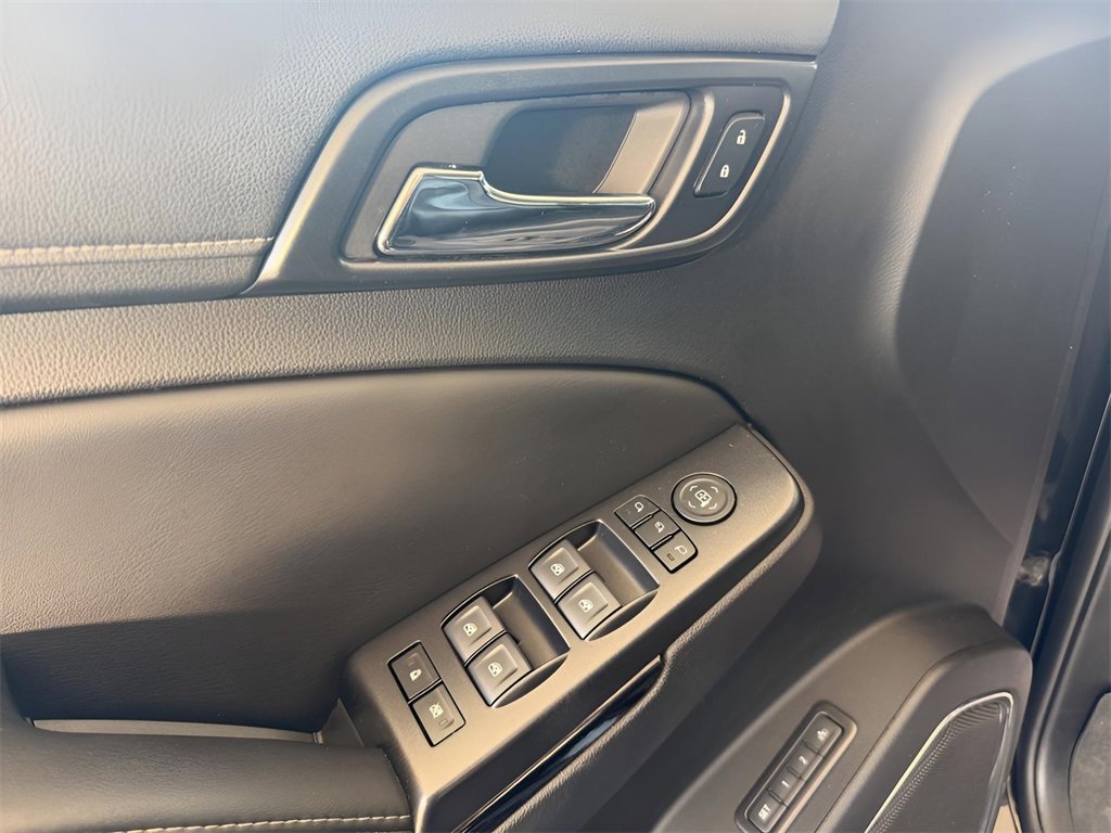 Used 2018 Chevrolet Tahoe Premier image 12