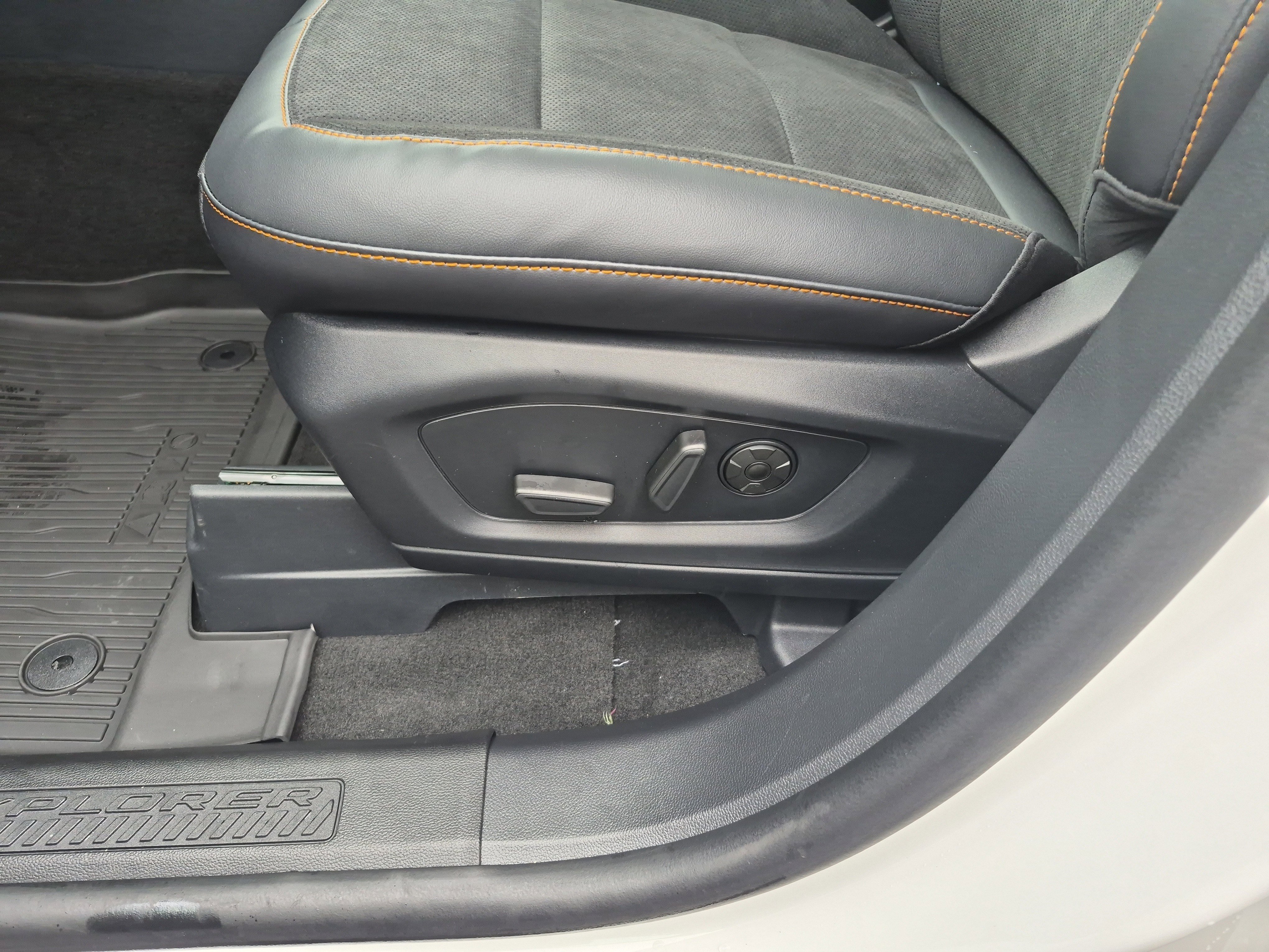 New 2026 Ford Explorer Tremor w/ Tremor Ultimate Package image 12