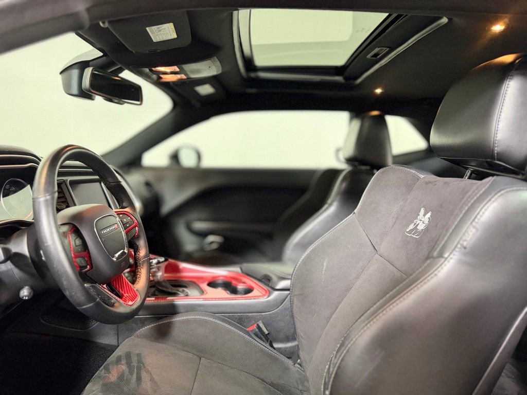 Used 2018 Dodge Challenger R/T Scat Pack w/ Leather Interior Group image 13