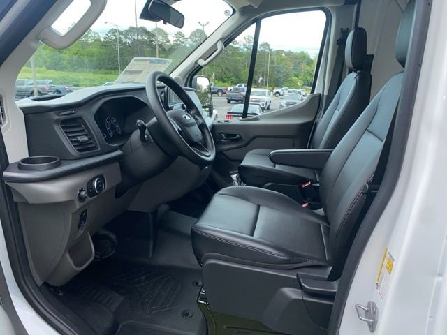 New 2025 Ford Transit 250 148 Medium Roof RWD image 9