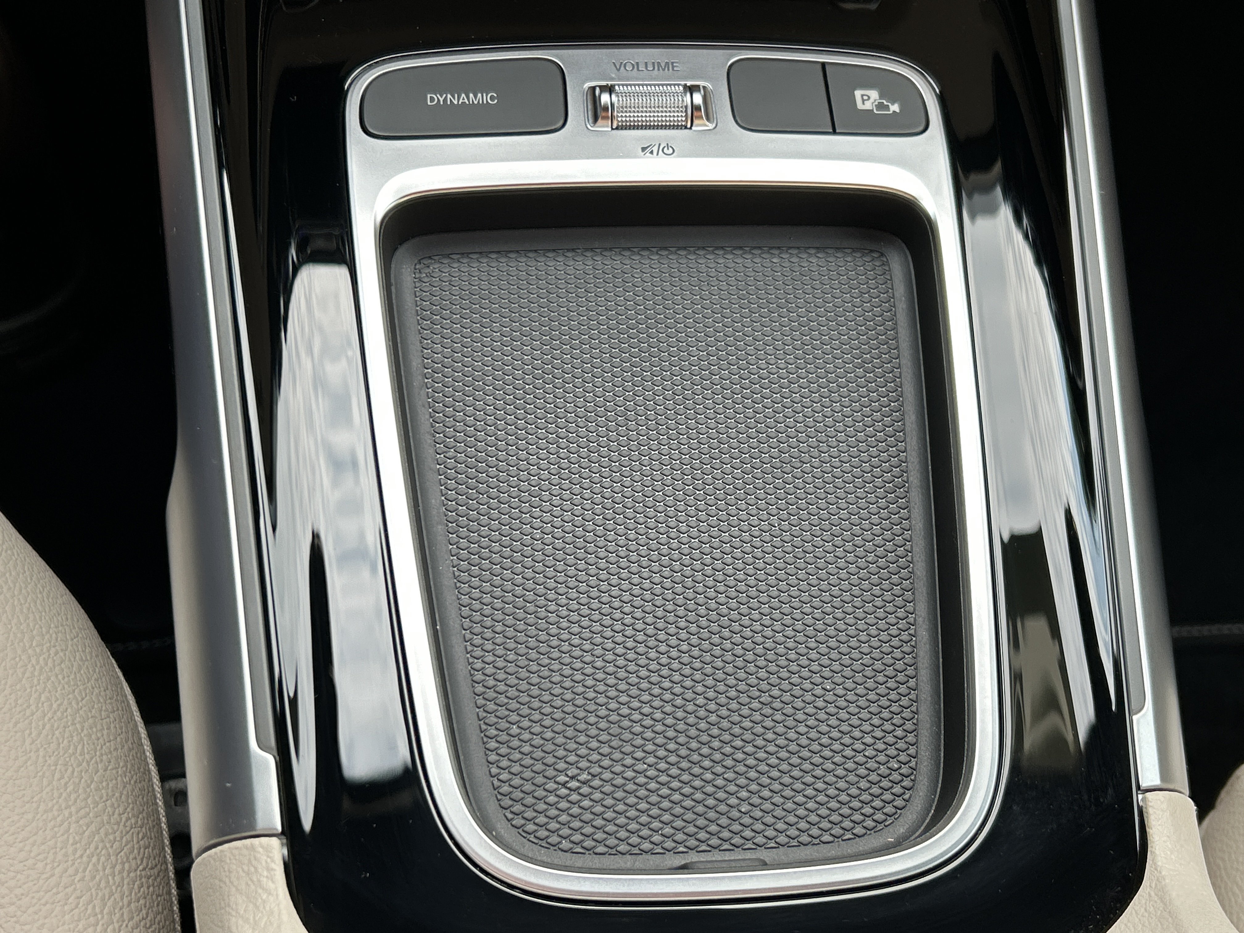 Certified 2024 Mercedes-Benz GLB 250 image 34