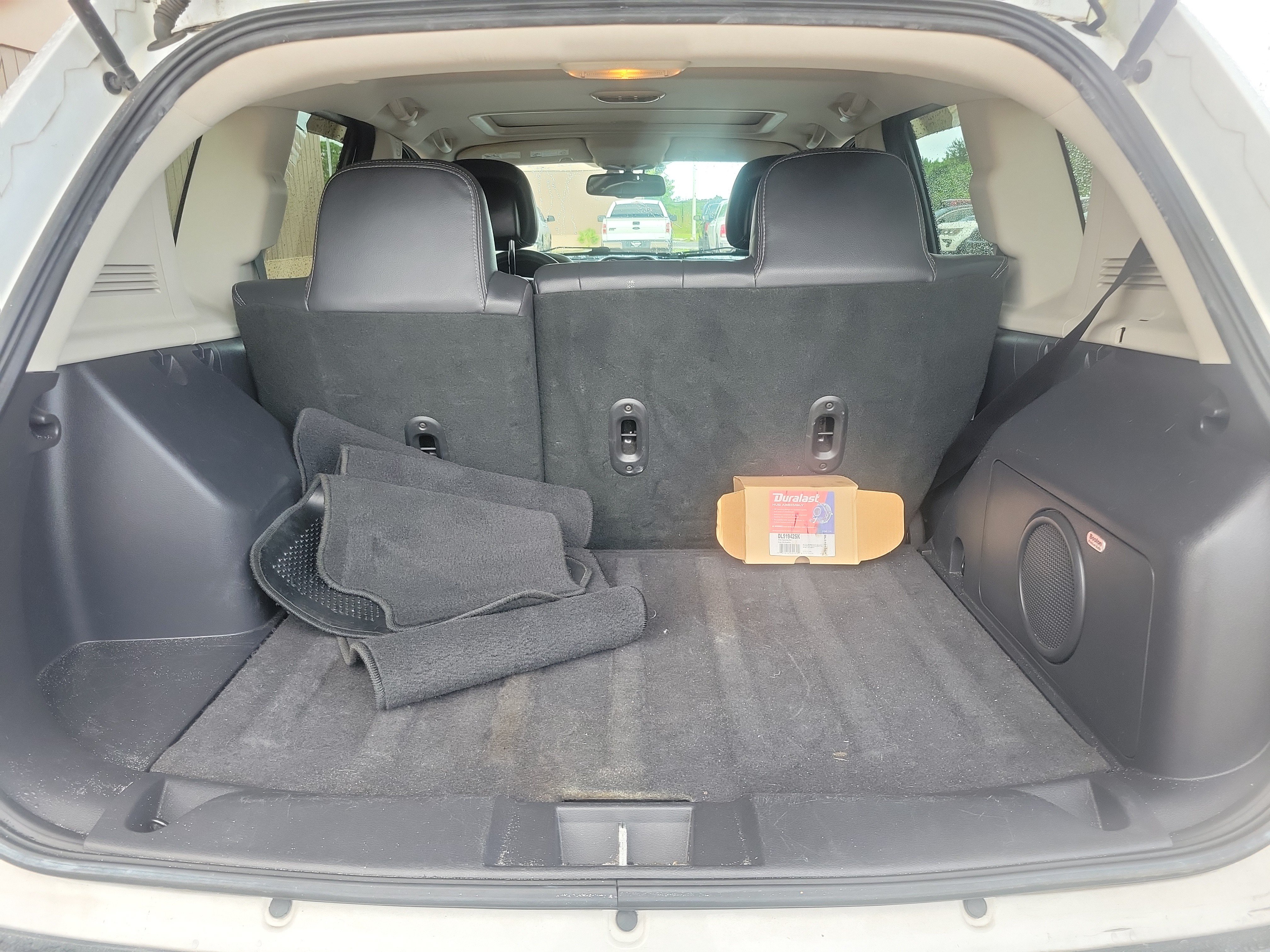 Used 2014 Jeep Compass Latitude w/ Sun/Sound Group FWD image 7