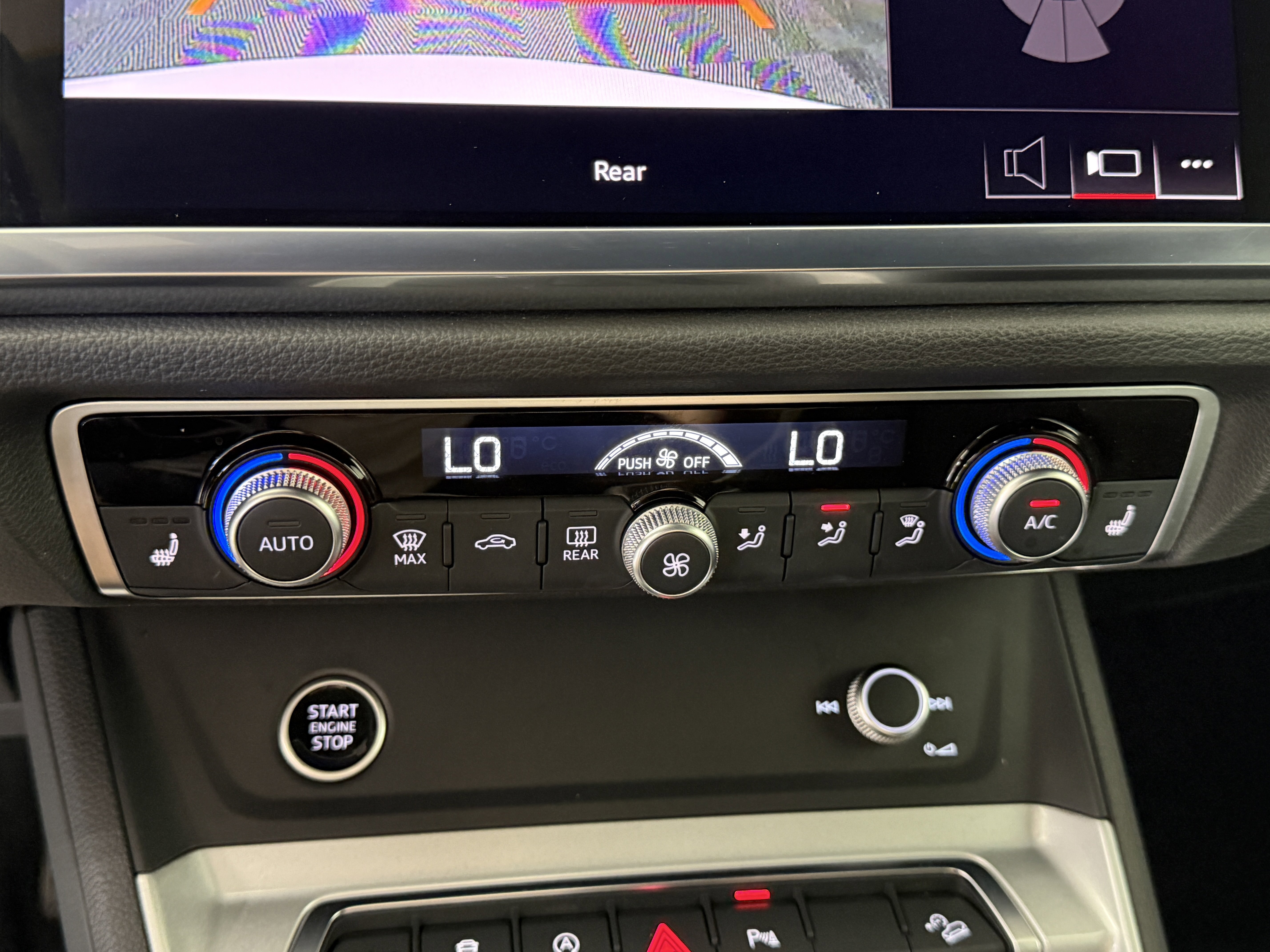 Used 2023 Audi Q3 2.0T Premium image 21