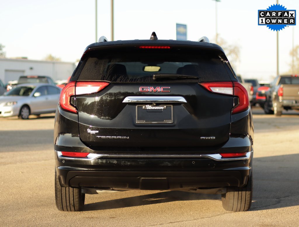 Used 2023 GMC Terrain Denali image 6