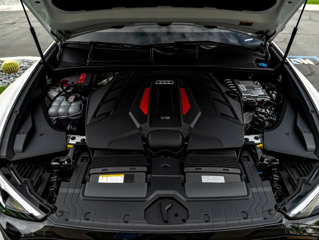 New 2026 Audi SQ8 Premium Plus AWD/4WD image 40