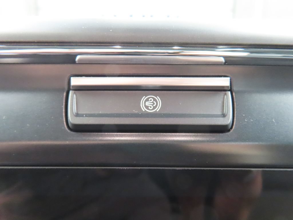 Used 2026 Ford F350 Lariat AWD/4WD image 68