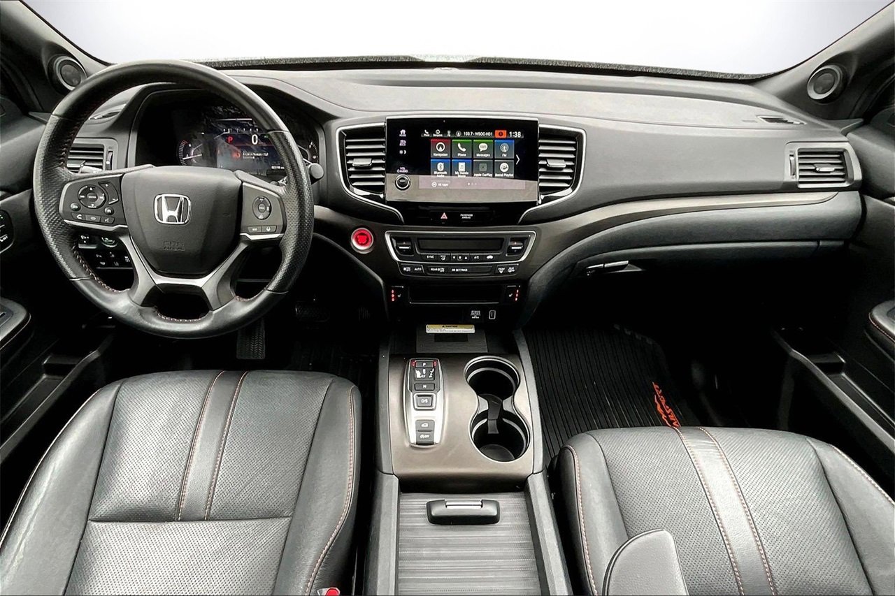 Used 2022 Honda Passport TrailSport image 14