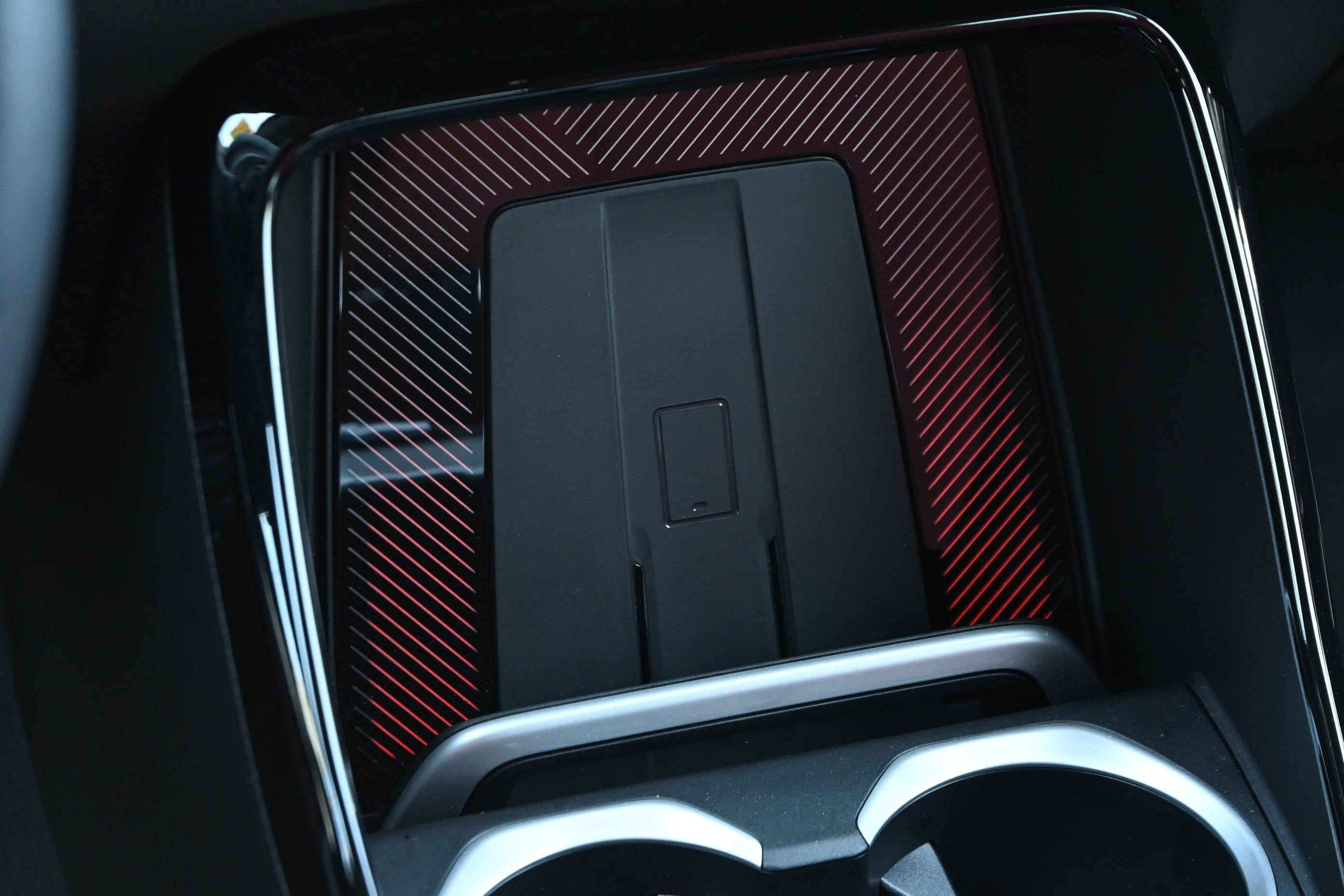 Certified 2025 BMW X2 xDrive28i image 22