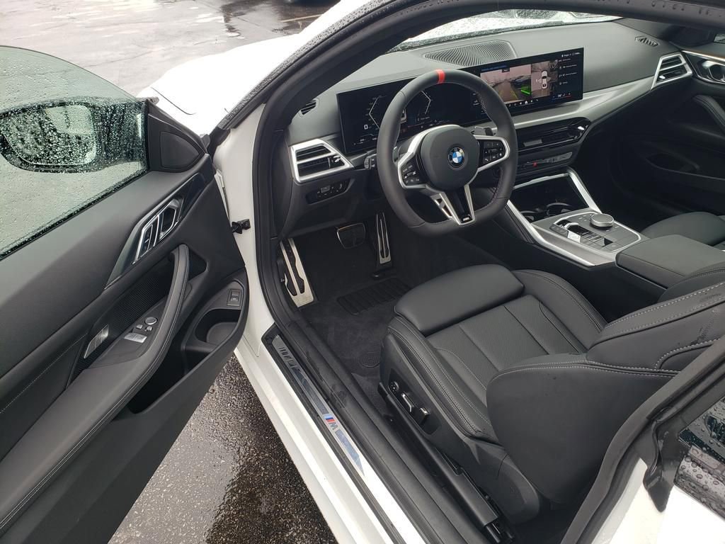 Used 2026 BMW 440i xDrive Coupe w/ Parking Assistance Package image 11