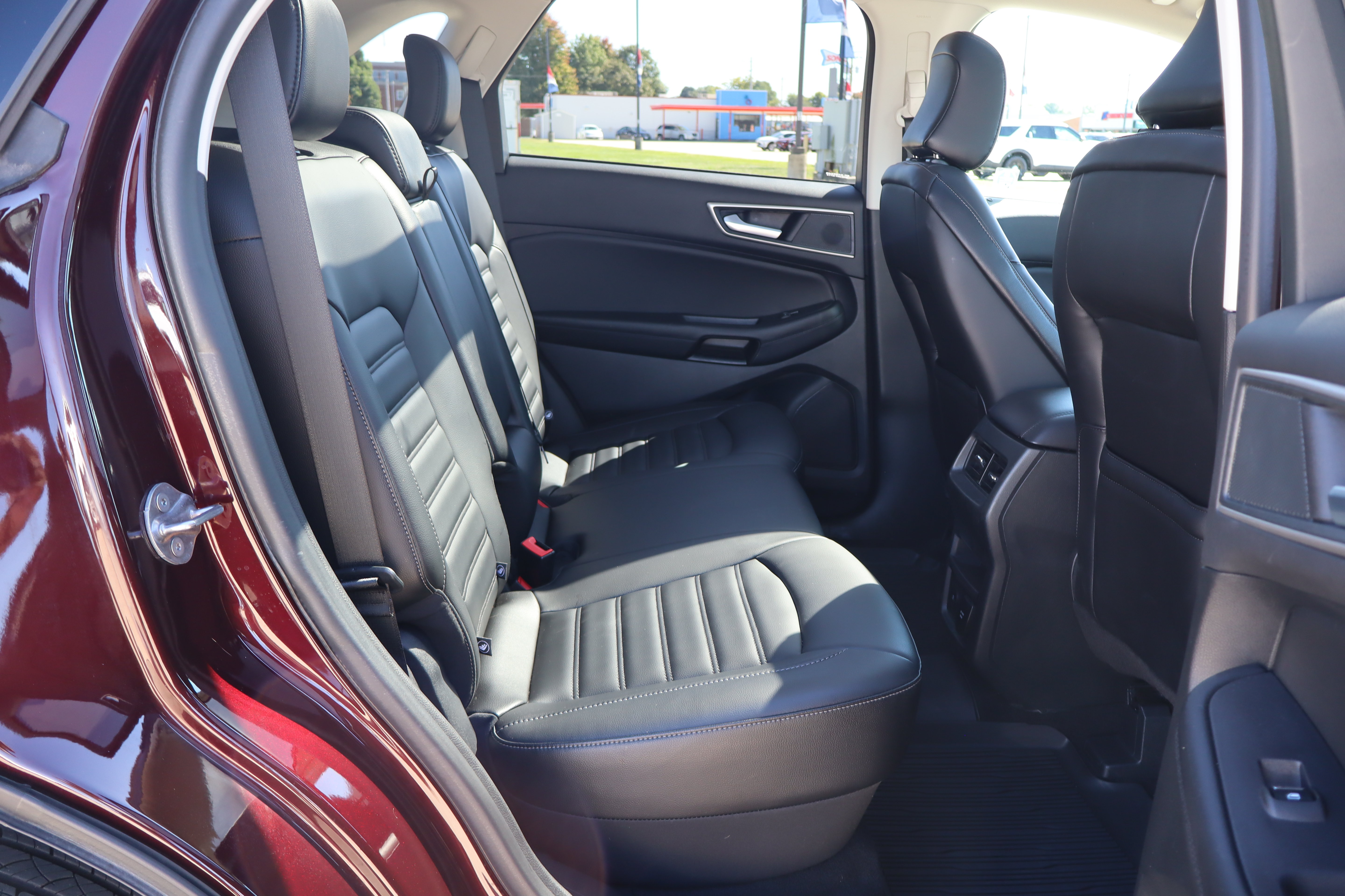 Used 2024 Ford Edge SEL w/ Convenience Package AWD/4WD image 12