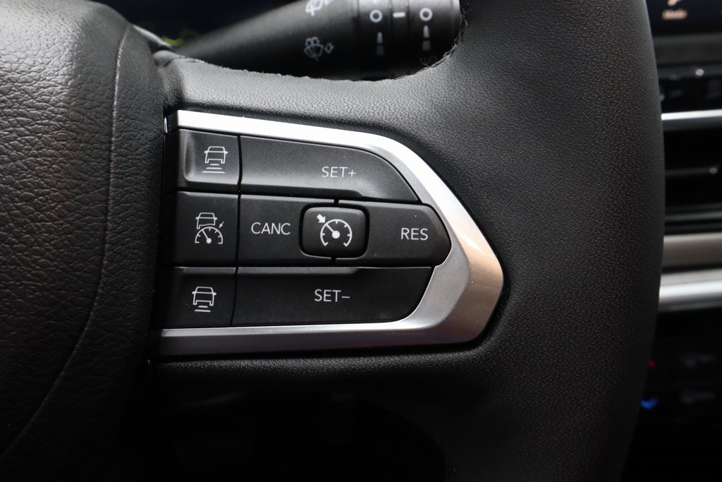 Used 2024 Jeep Compass Limited w/ Elite Group image 28