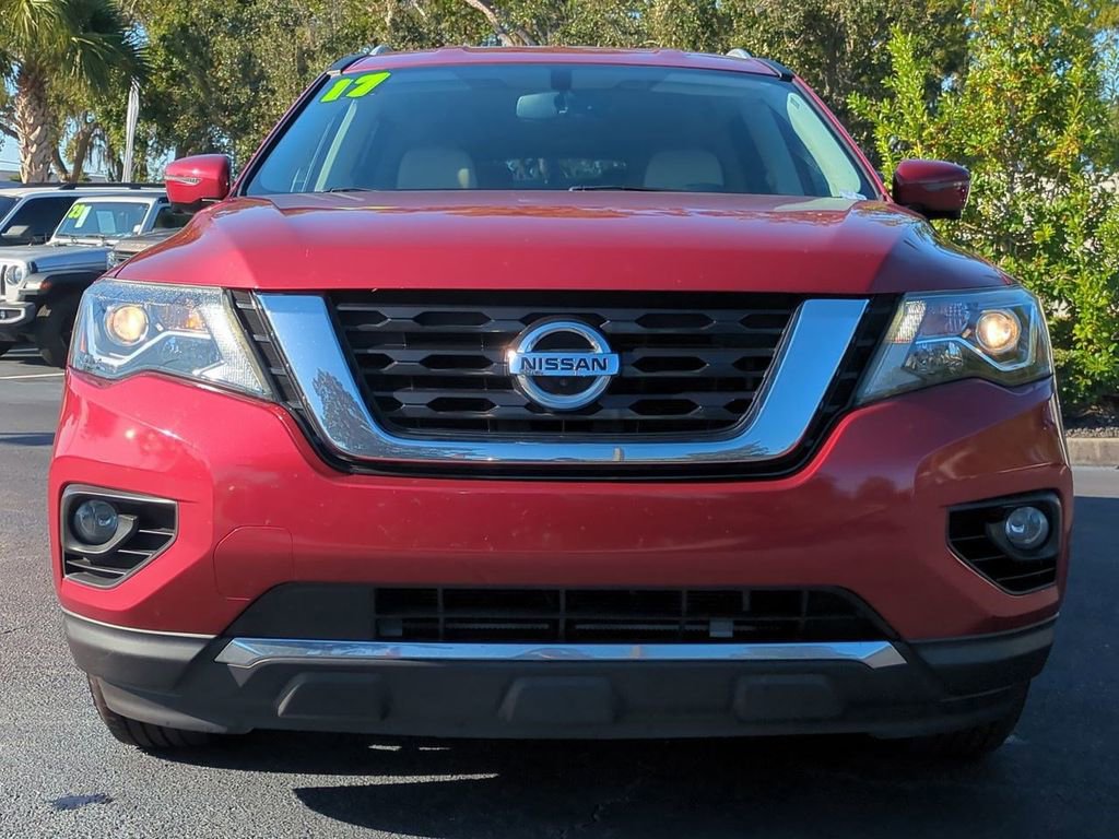 Used 2017 Nissan Pathfinder SL w/ SL Tech Package image 9