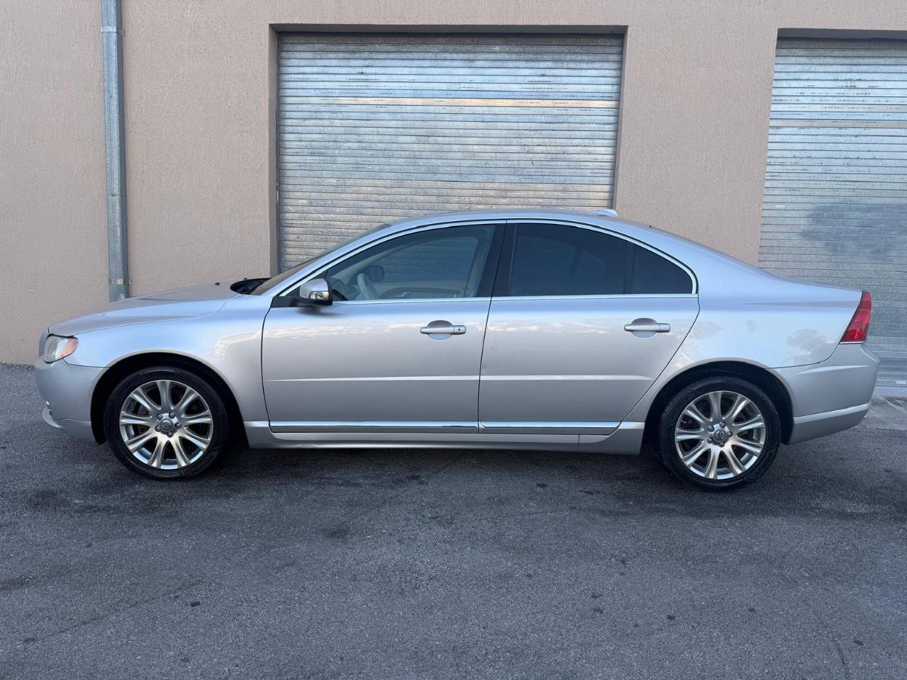 Used 2010 Volvo S80 3.2 FWD image 12