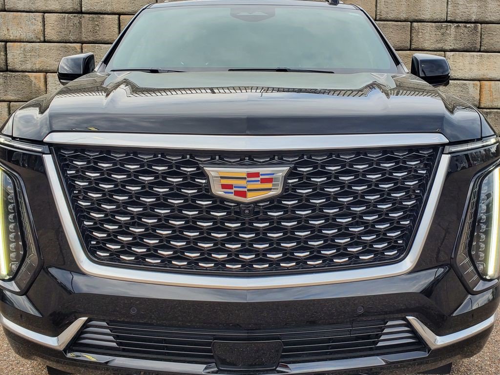 Certified 2025 Cadillac Escalade ESV Premium Luxury w/ Touring Package AWD/4WD image 22