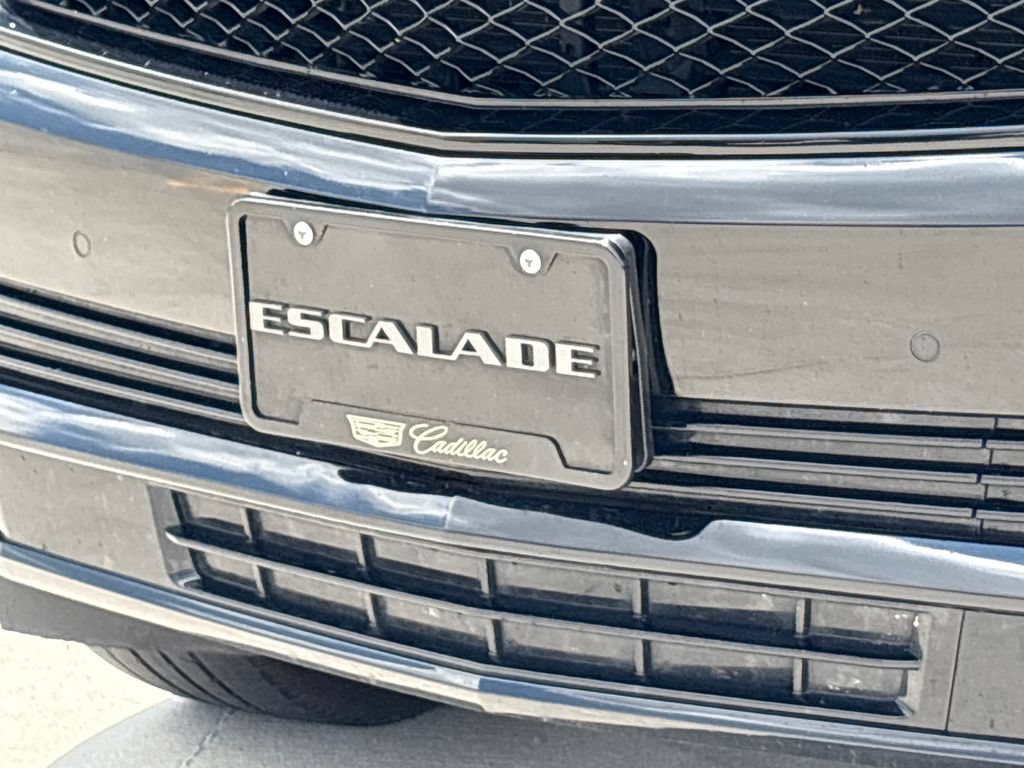 Used 2022 Cadillac Escalade Sport Platinum w/ LPO, ONYX Package AWD/4WD image 50