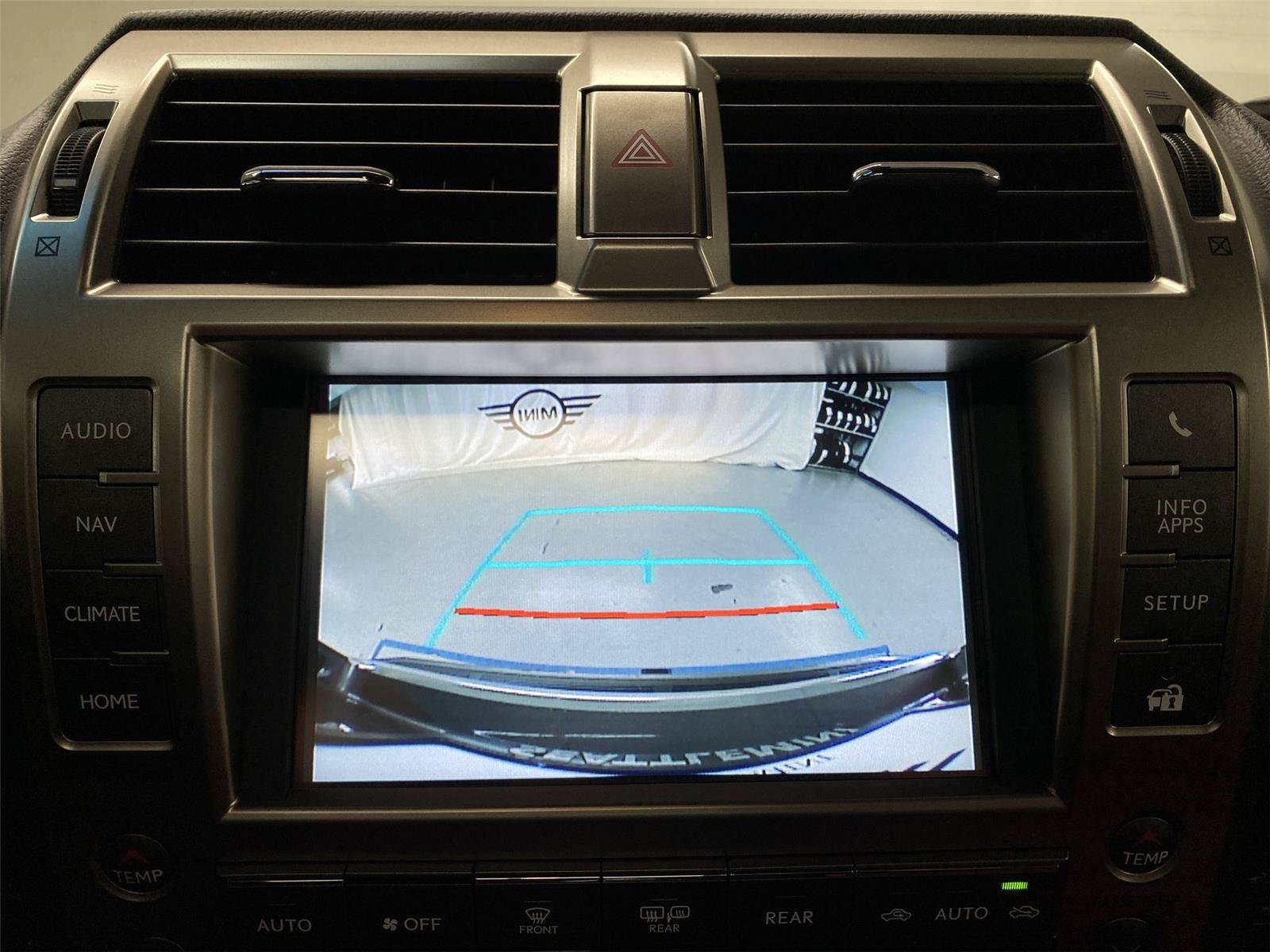 Used 2021 Lexus GX 460 Premium w/ Premium Package AWD/4WD image 28