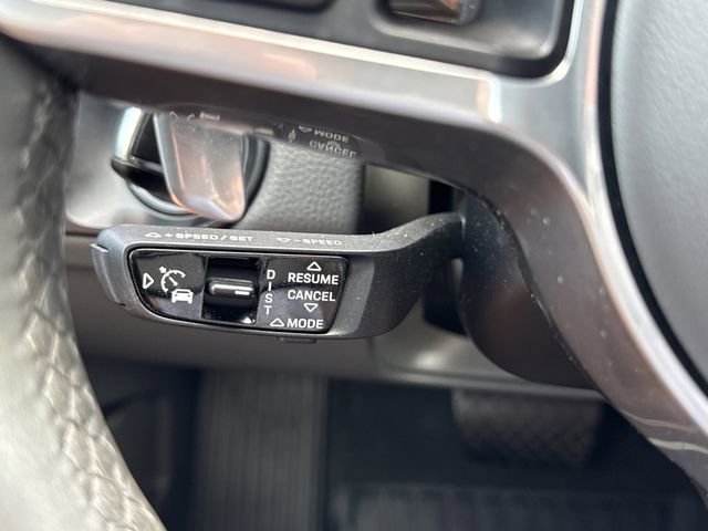 Used 2020 Porsche Cayenne image 16