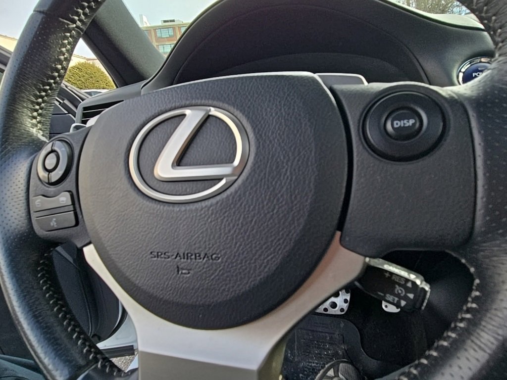 Used 2015 Lexus CT 200h image 18