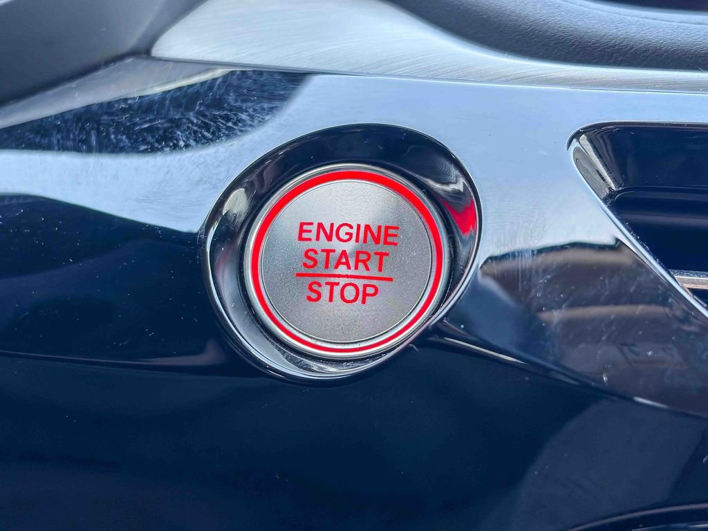 Used 2022 Acura MDX SH-AWD w/ Technology Package image 24