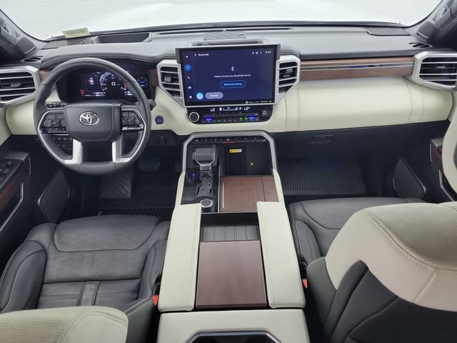 Used 2023 Toyota Sequoia Capstone RWD image 15