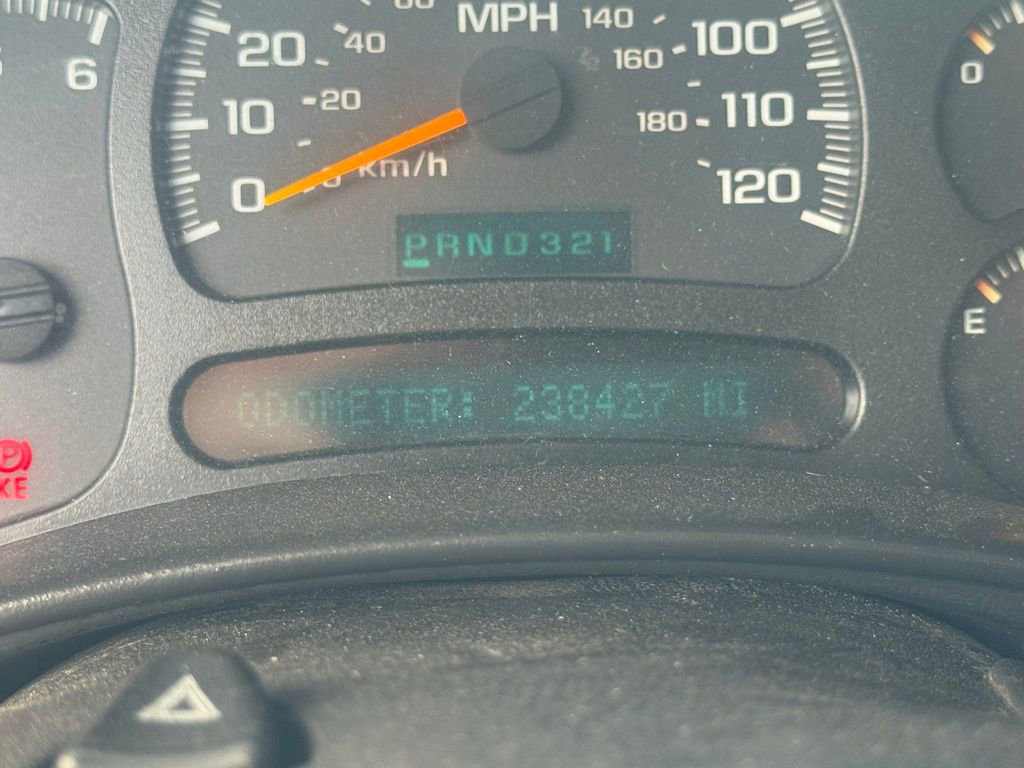 Used 2005 Chevrolet Silverado 2500 W/T image 9