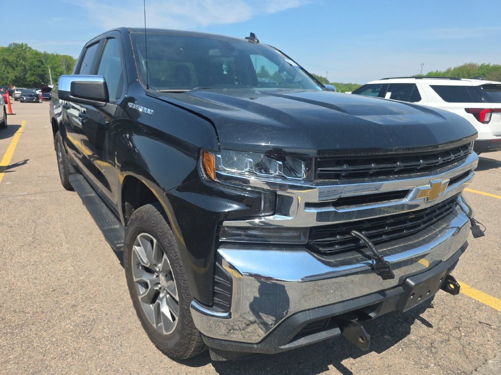 Used 2021 Chevrolet Silverado 1500 LT AWD/4WD image 3