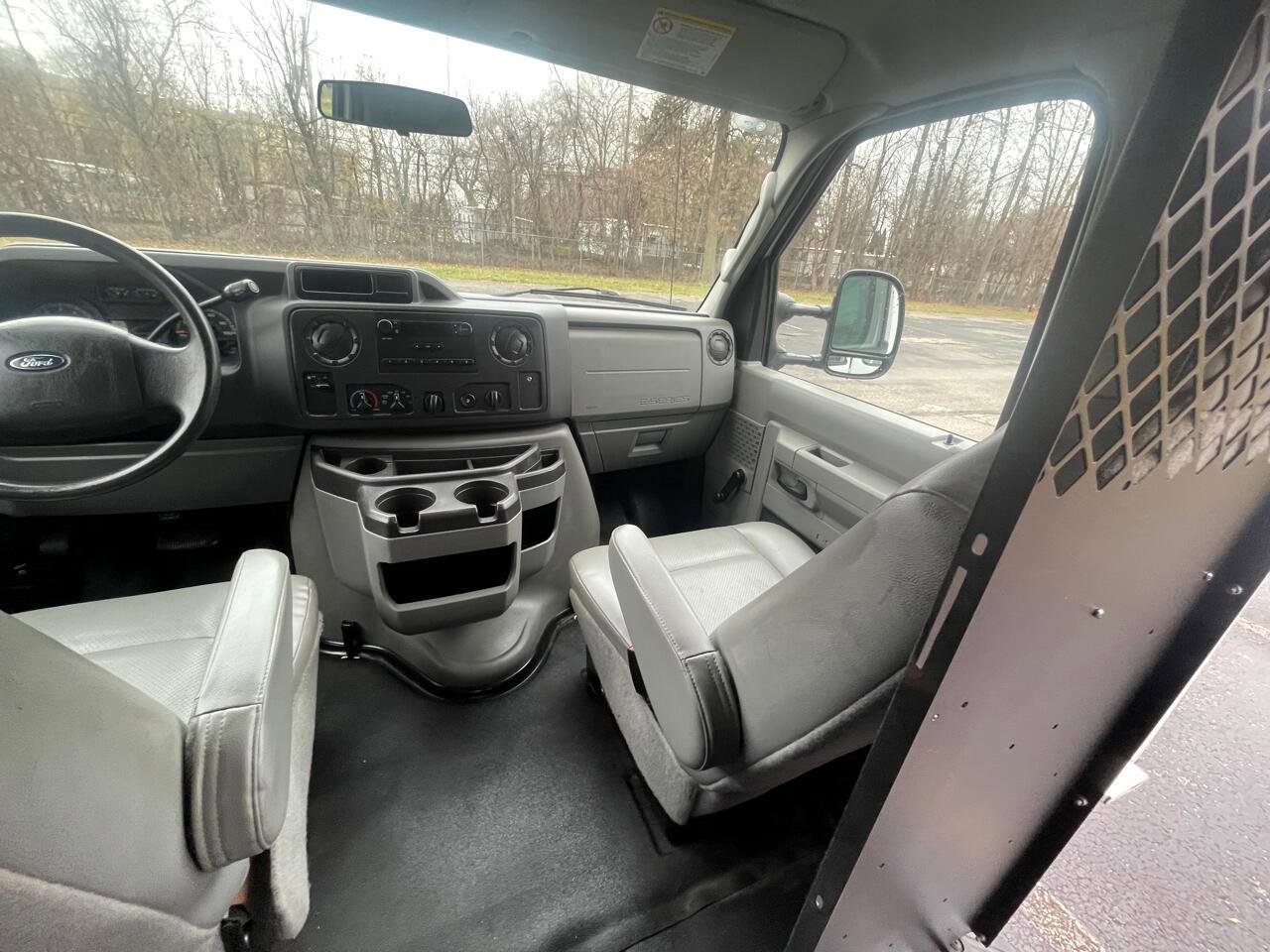 Used 2013 Ford E-150 and Econoline 150 image 37