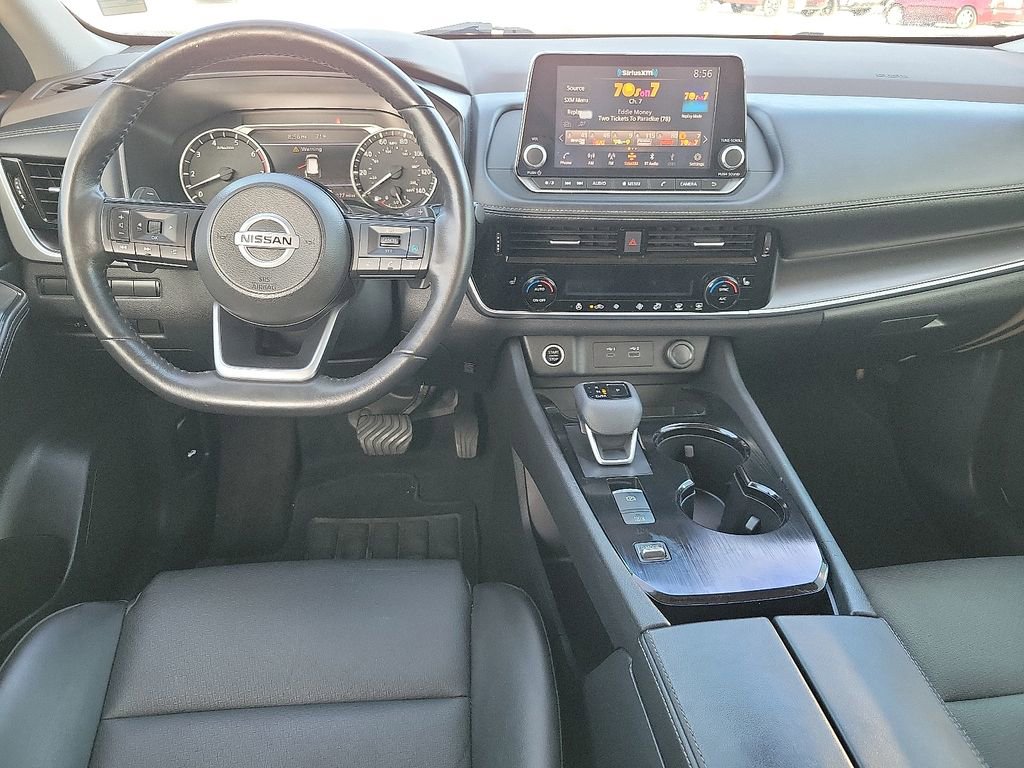 Used 2021 Nissan Rogue SV w/ Premium Package image 10