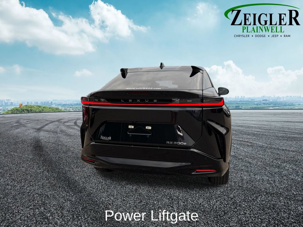 Used 2025 Lexus RZ 300e w/ Accessory Package (2T) FWD image 5