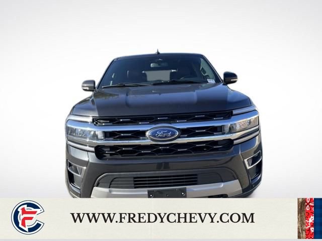 Used 2023 Ford Expedition Limited image 8