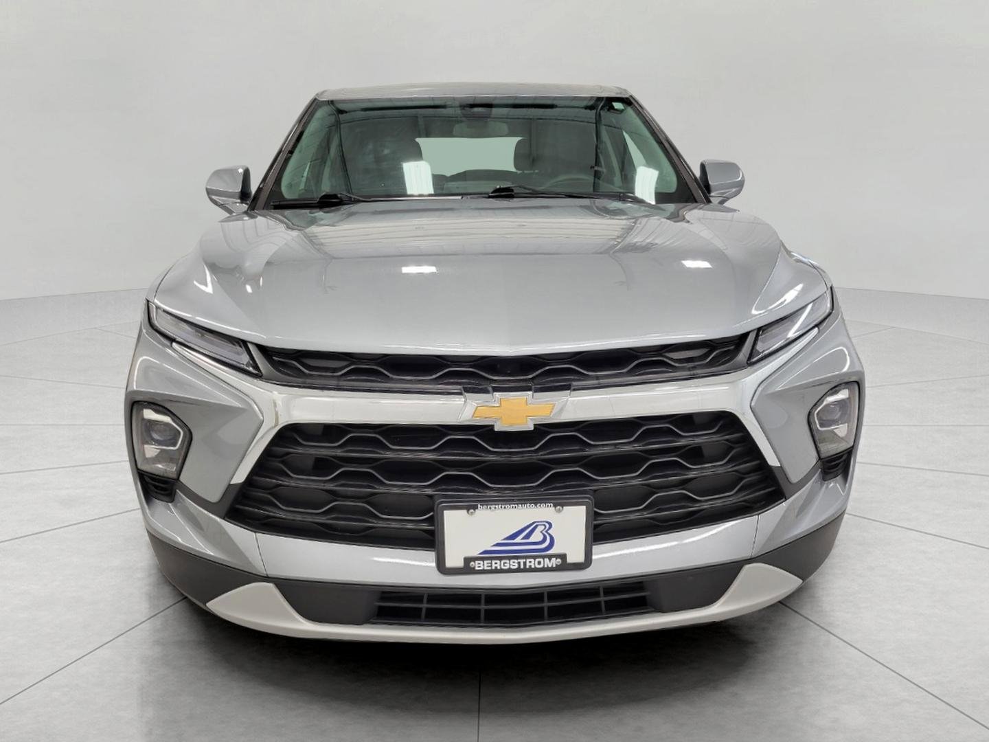 Used 2025 Chevrolet Blazer LT AWD/4WD image 13