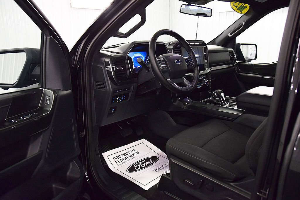 Used 2023 Ford F150 XLT w/ Equipment Group 302A High image 17