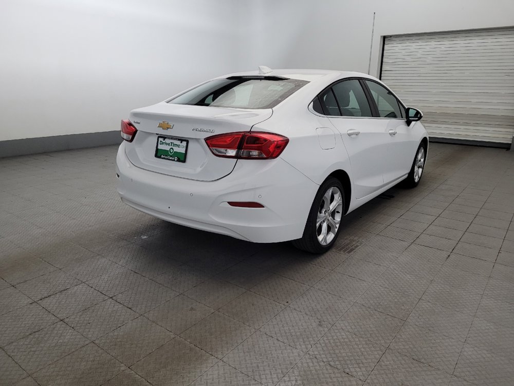 Used 2019 Chevrolet Cruze Premier w/ Driver Confidence II Package FWD image 9