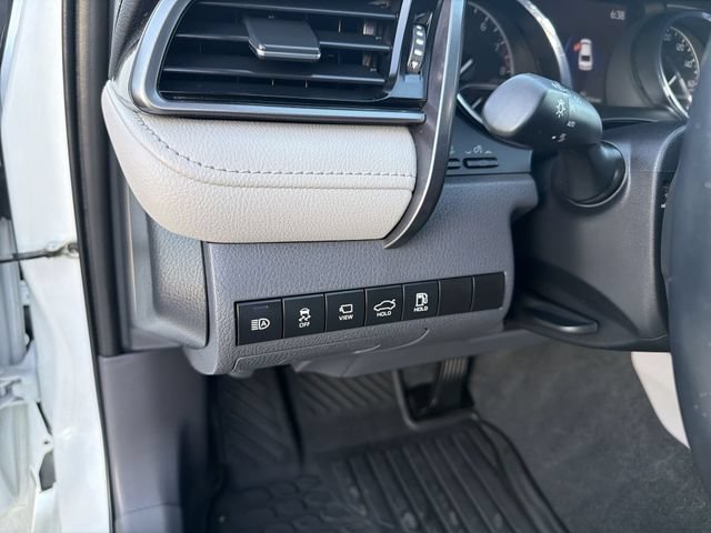 Certified 2019 Toyota Camry XLE w/ Driver Assist Package FWD image 11