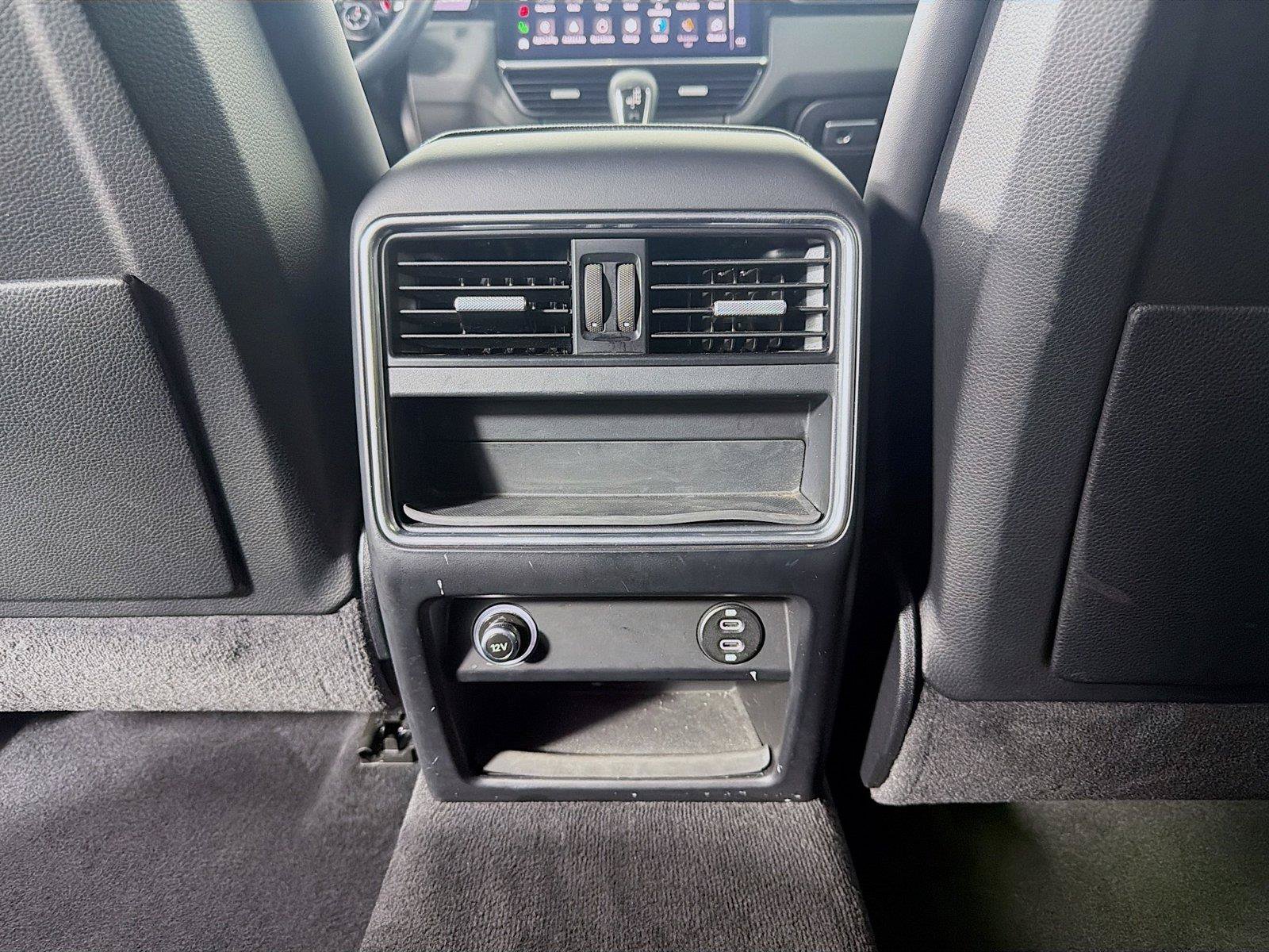Certified 2023 Porsche Cayenne Coupe AWD/4WD image 21