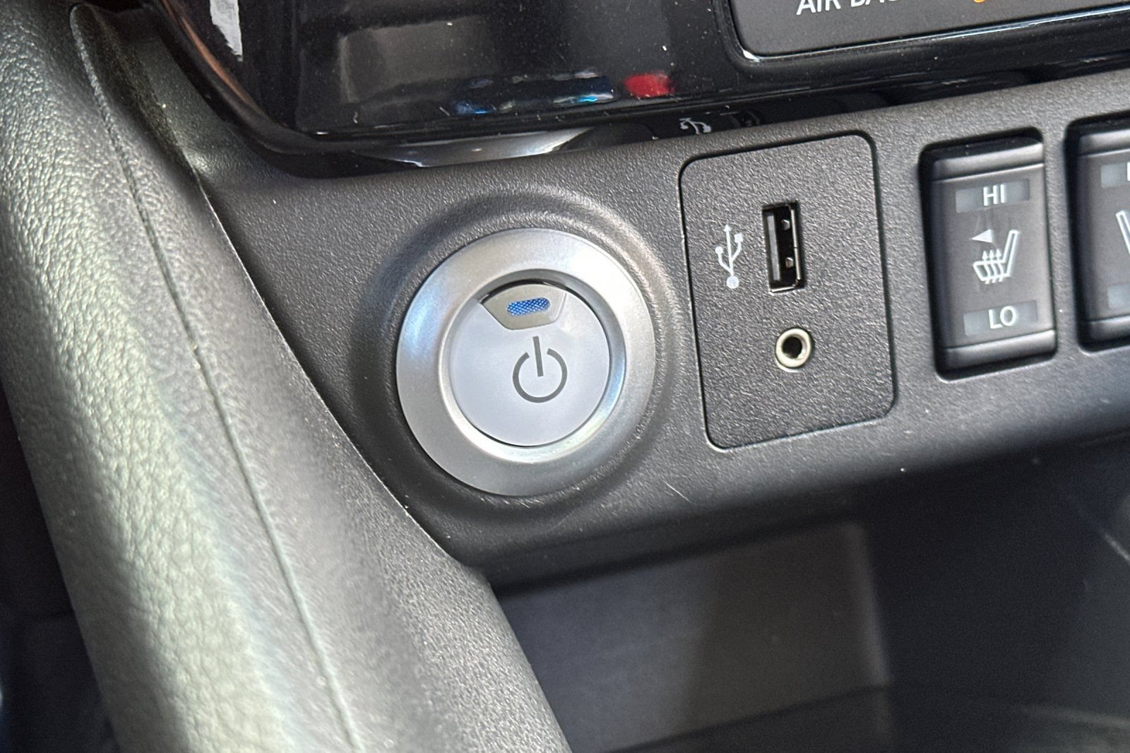 Used 2018 Nissan Leaf SL w/ SL Technology Package FWD image 34