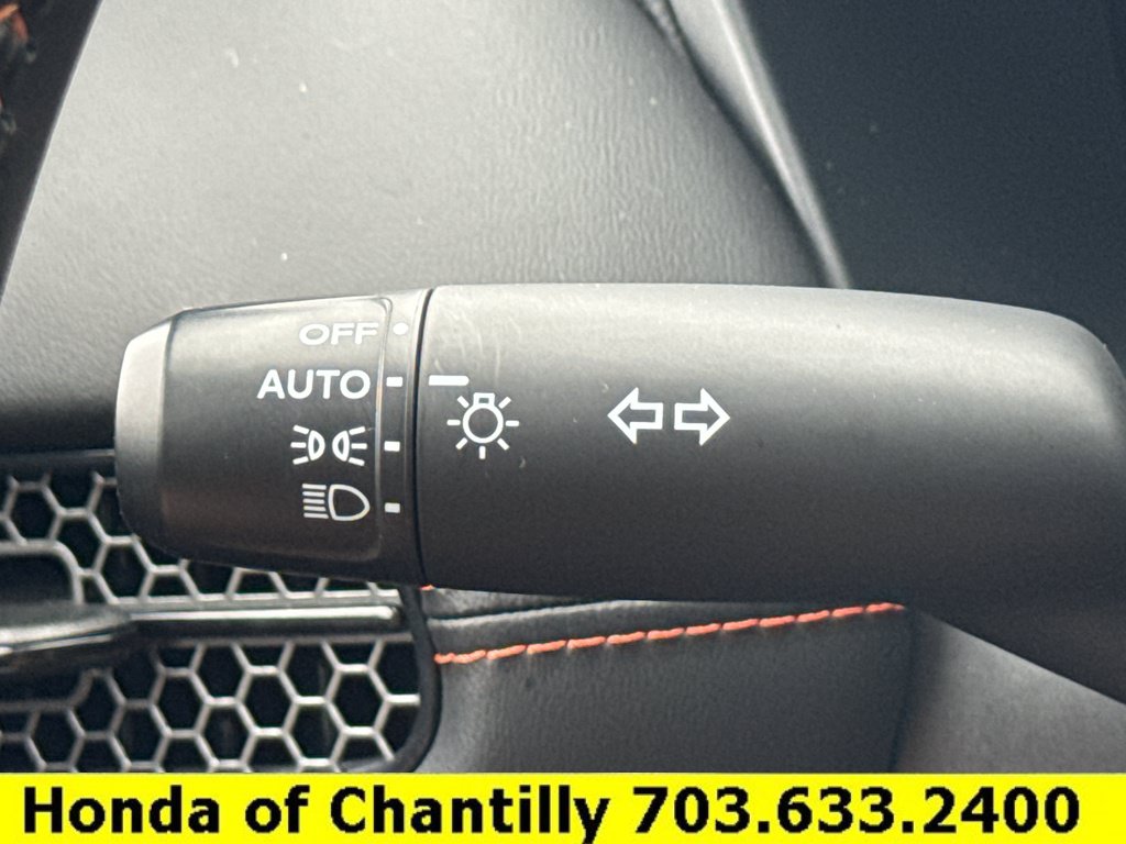 Certified 2025 Honda HR-V Sport image 11