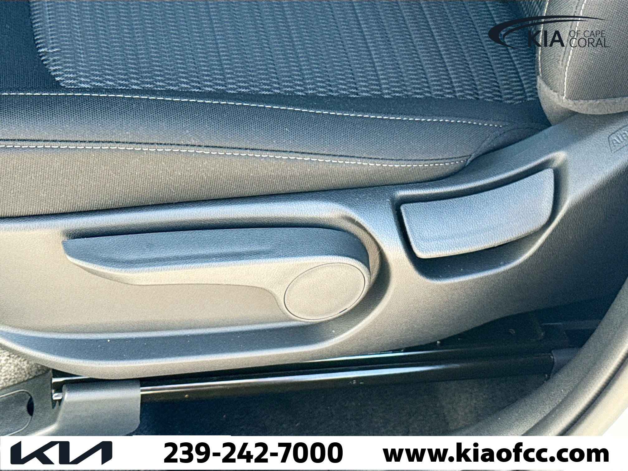 New 2026 Kia Sorento LX image 25