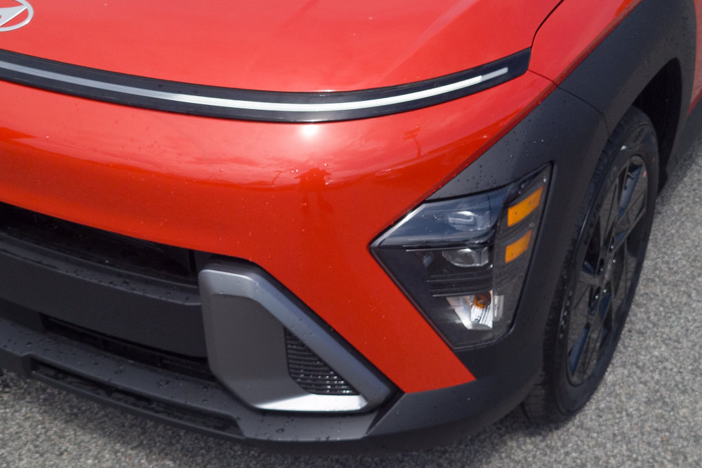 New 2027 Hyundai Kona SEL Sport FWD image 10
