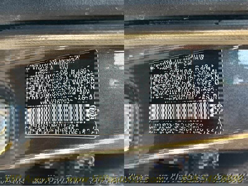 Used 2017 Toyota Yaris LE image 37